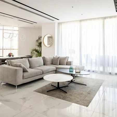 Apartment 360 - Luxury Panoramic View Nicosia