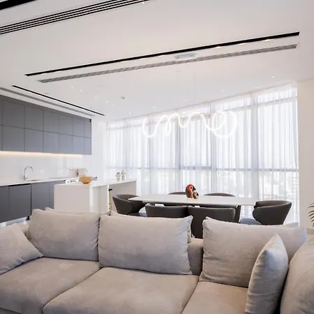 360 - Luxury Panoramic View Apartment